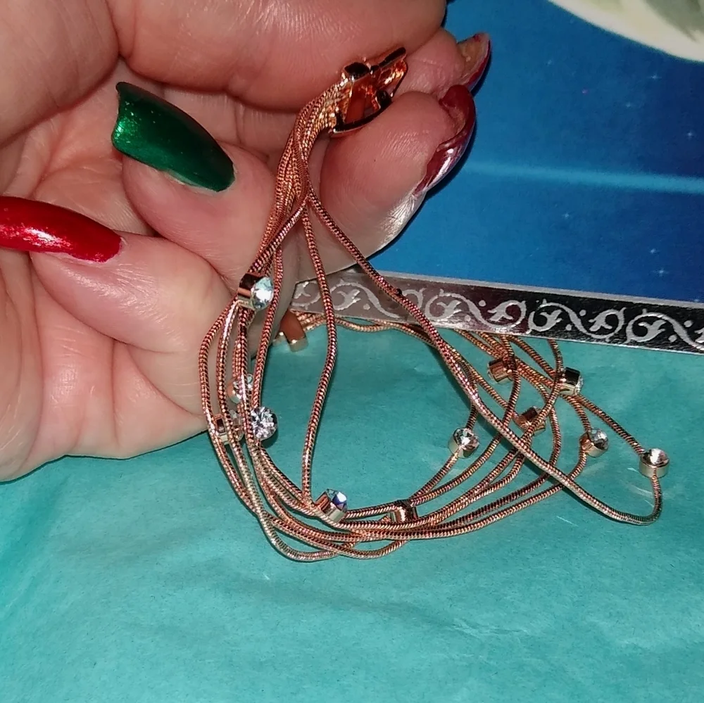 Rose Gold Bracelet +FREE Earrings